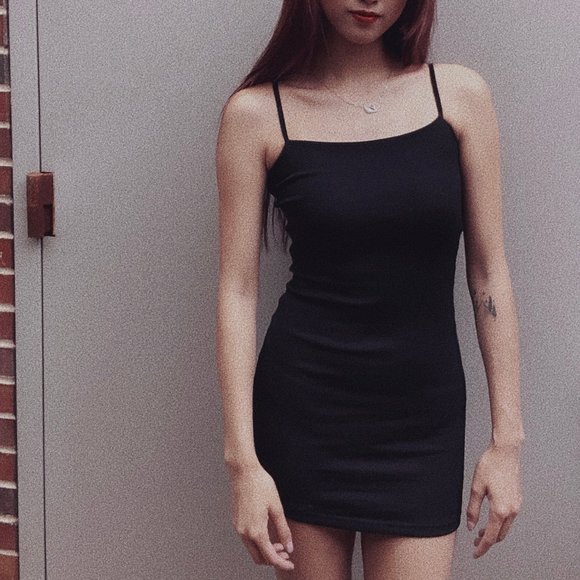 black bodycan dress - Picture 1 of 3